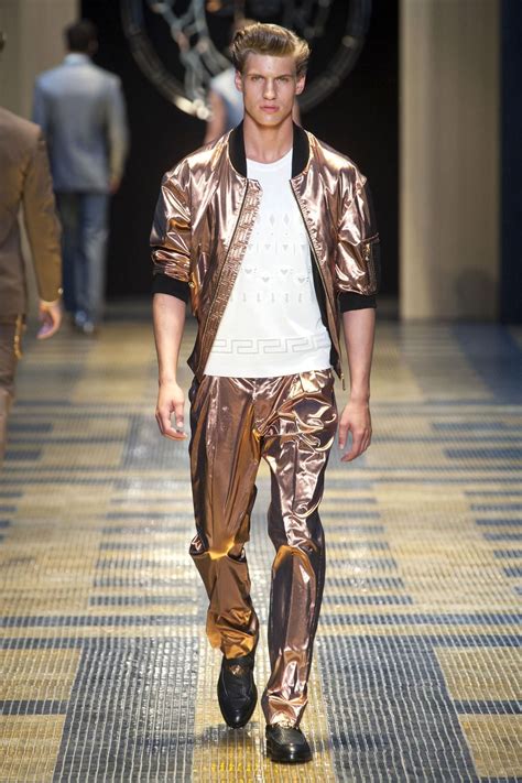 versace mens spring summer 2013|Versace Spring 2013 Menswear Collection .